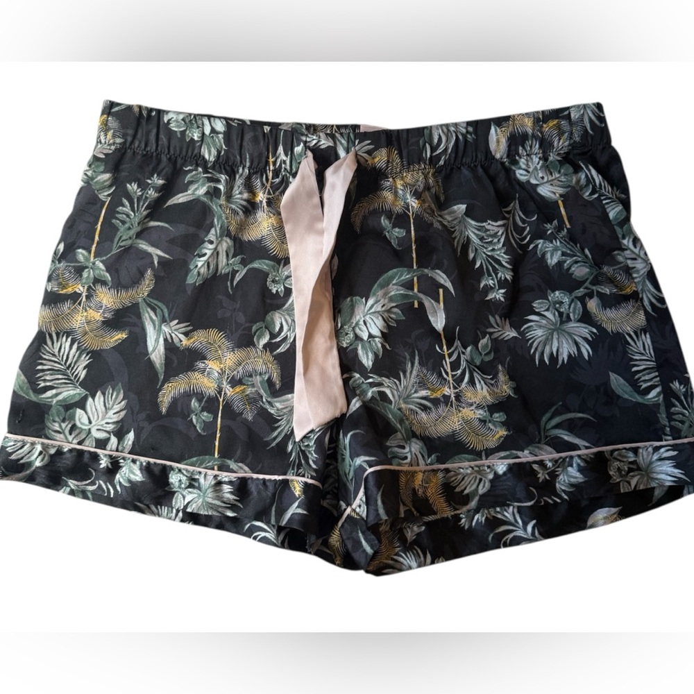 🖤V.S PJ Tropical Satin Shorts 🖤